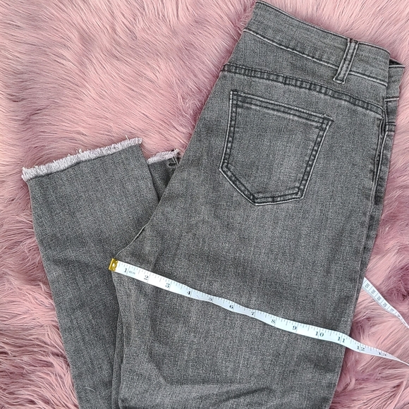 Shein Black High Waisted Distressed Skinny (L)8/10 - Picture 6 of 7